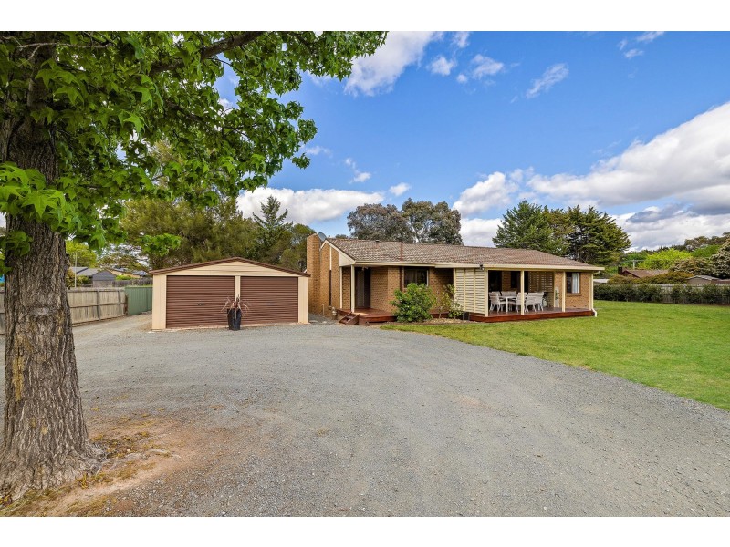 25 Bruxner Close, Gowrie ACT 2904