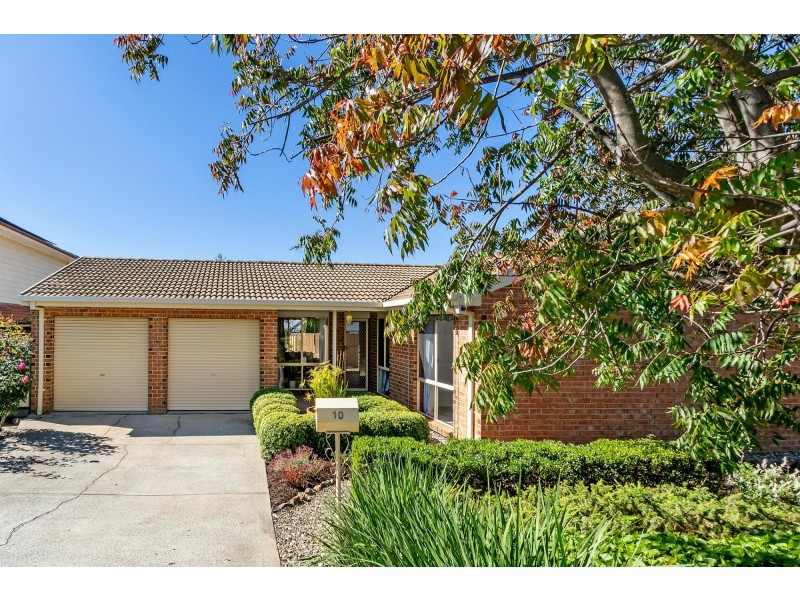 1/10 Kingscote Crescent, Bonython ACT 2905