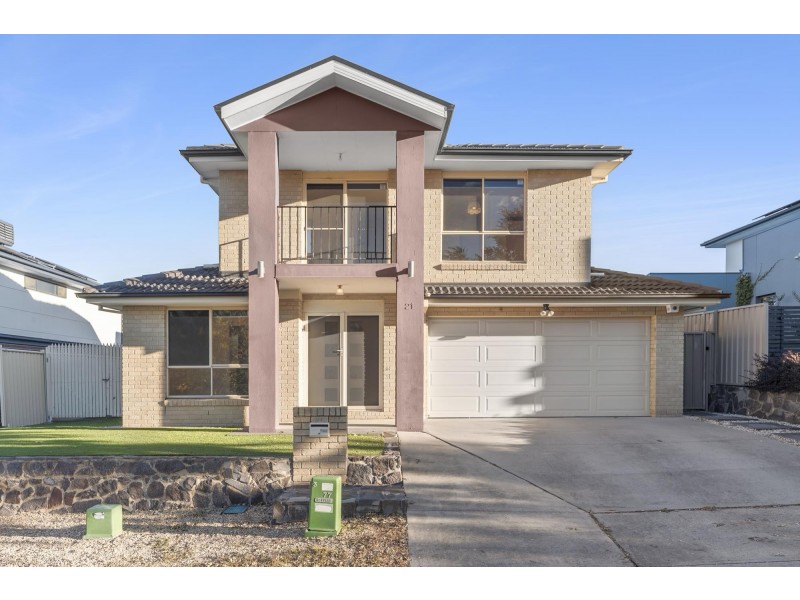 21 Helpmann Street, Bonython ACT 2905