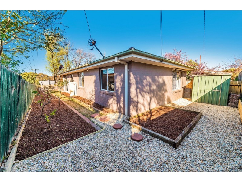 33B Badgery Street, Macquarie ACT 2614