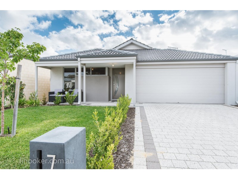 7 Ornate Gld, Aveley WA 6069