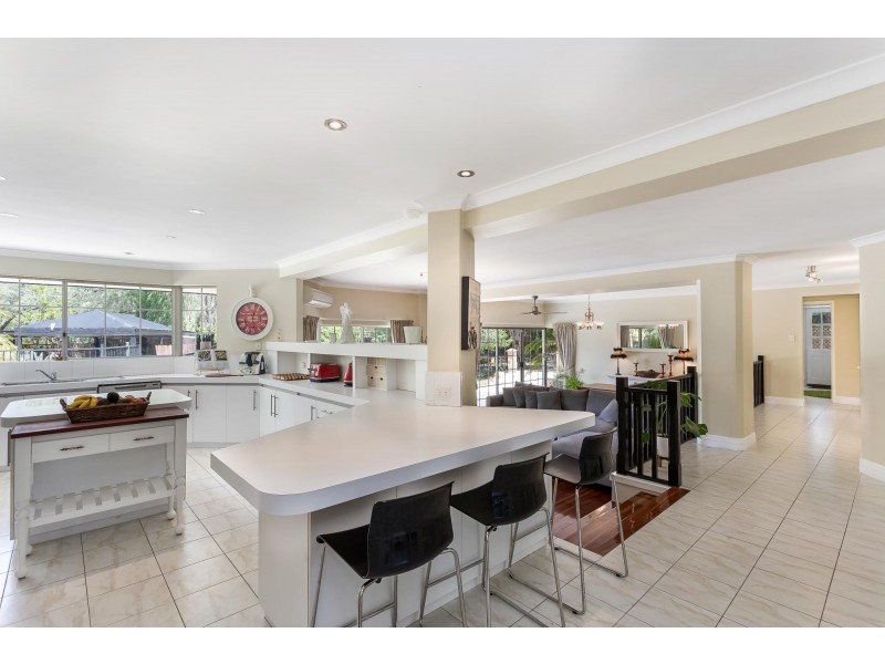 36 Ellen Brook Drive, The Vines WA 6069