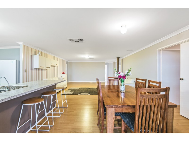 80 Derricap Avenue, Ellenbrook WA 6069