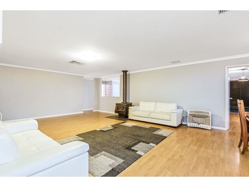 80 Derricap Avenue, Ellenbrook WA 6069