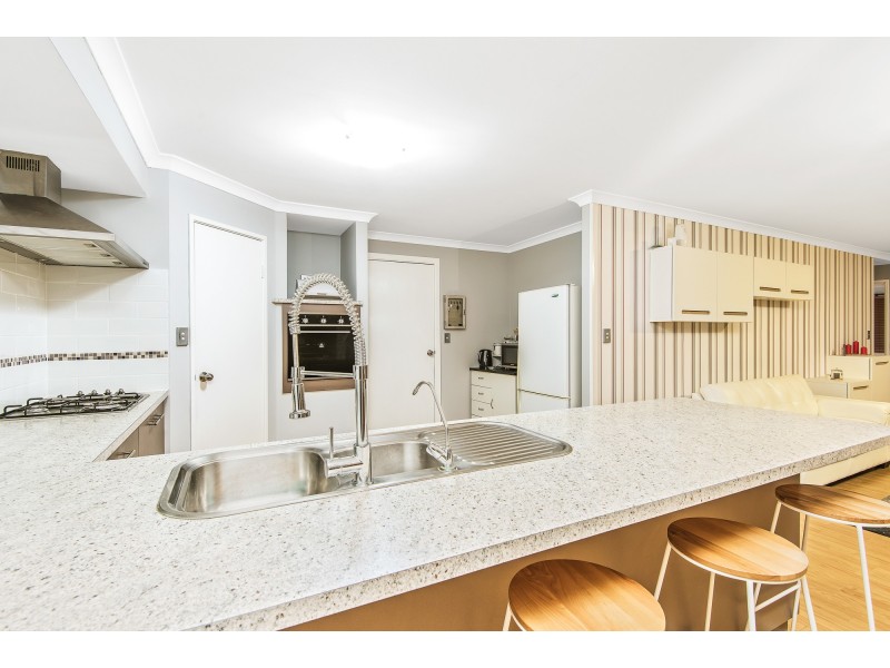 80 Derricap Avenue, Ellenbrook WA 6069