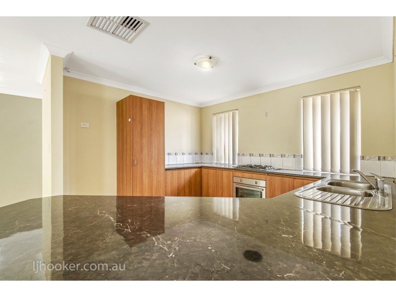 20 Simmonds Pass, Ellenbrook WA 6069