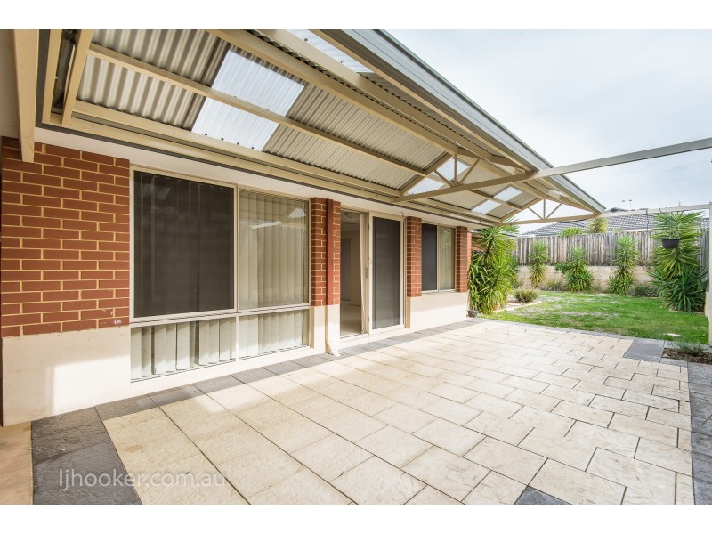 20 Simmonds Pass, Ellenbrook WA 6069