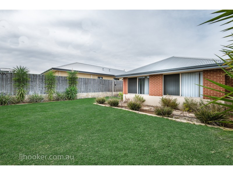 20 Simmonds Pass, Ellenbrook WA 6069