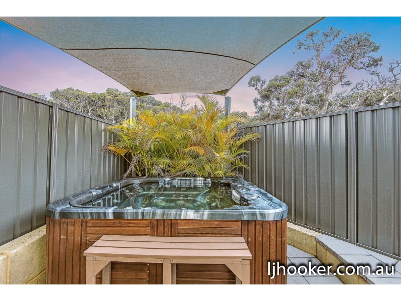 12 Cordovan Parkway, Aveley WA 6069