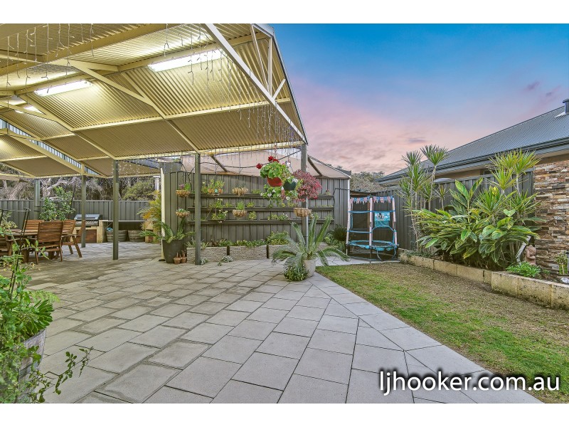 12 Cordovan Parkway, Aveley WA 6069