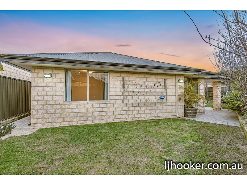 12 Cordovan Parkway, Aveley WA 6069