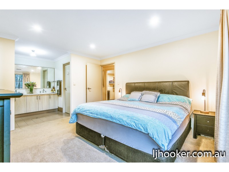 12 Cordovan Parkway, Aveley WA 6069