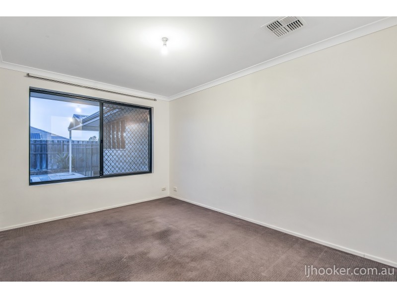 8 Blendon Avenue, Ellenbrook WA 6069