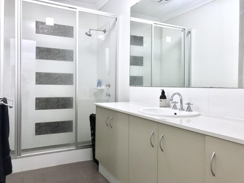 194 Banrock Drive, Ellenbrook WA 6069