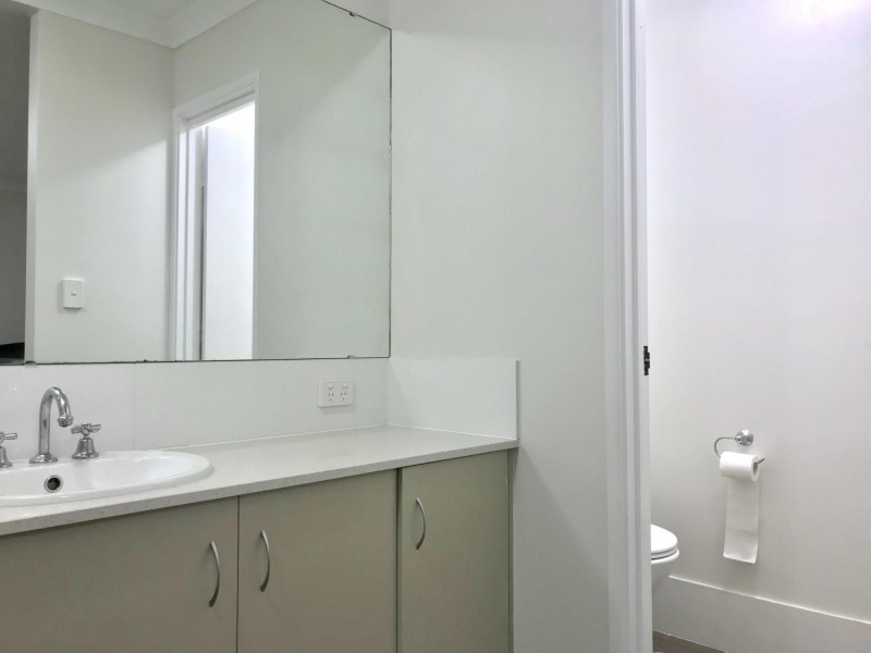 194 Banrock Drive, Ellenbrook WA 6069