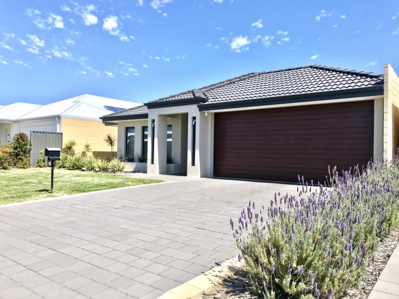 12 Abberton Street, Aveley WA 6069