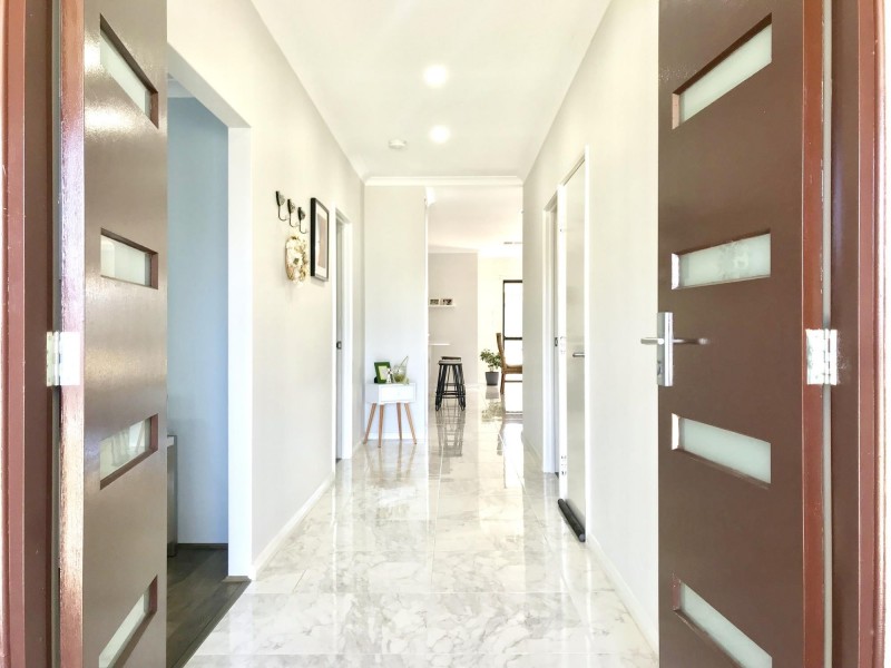 12 Abberton Street, Aveley WA 6069