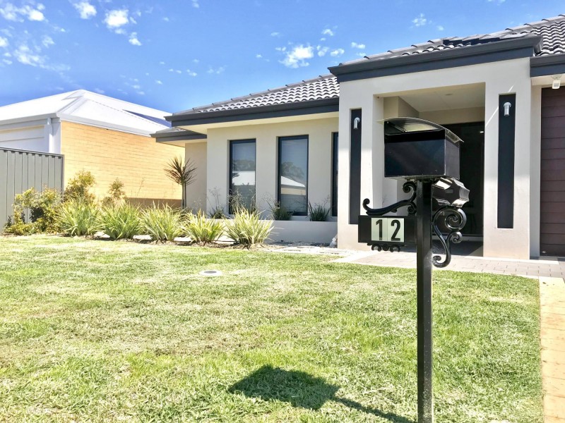 12 Abberton Street, Aveley WA 6069