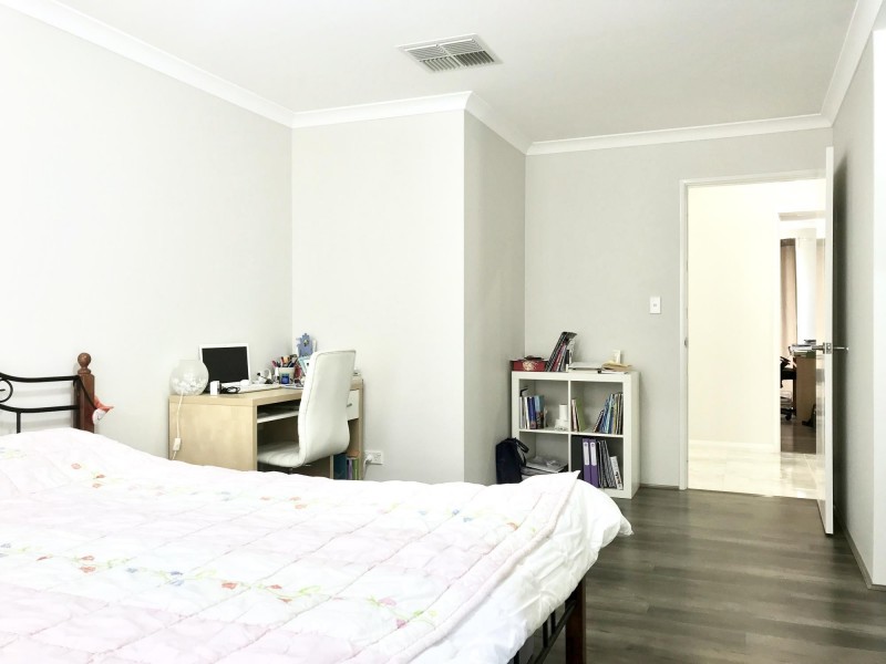 12 Abberton Street, Aveley WA 6069