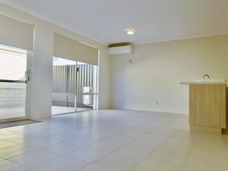 12 Luxhay Parkway, Aveley WA 6069