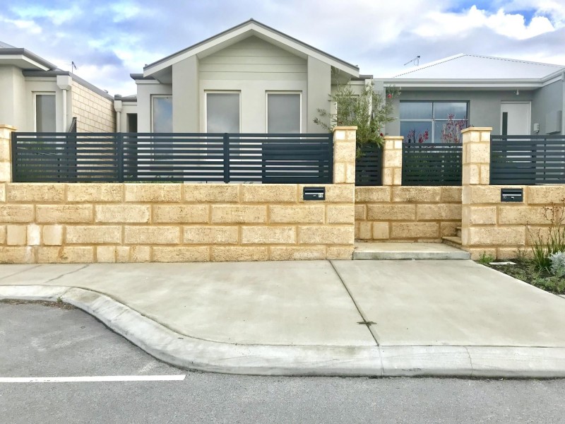 12 Luxhay Parkway, Aveley WA 6069