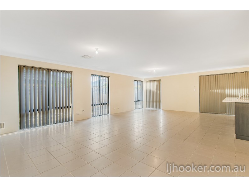 55 Mona Vale Loop, Ellenbrook WA 6069