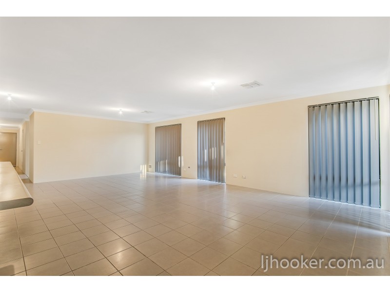 55 Mona Vale Loop, Ellenbrook WA 6069