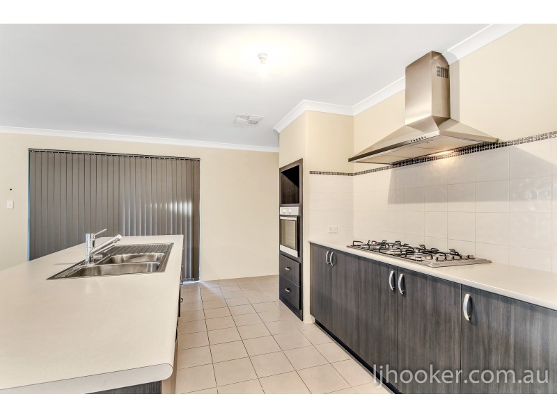 55 Mona Vale Loop, Ellenbrook WA 6069