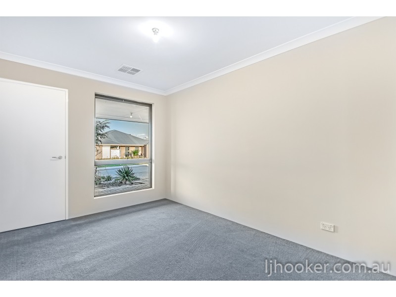 55 Mona Vale Loop, Ellenbrook WA 6069