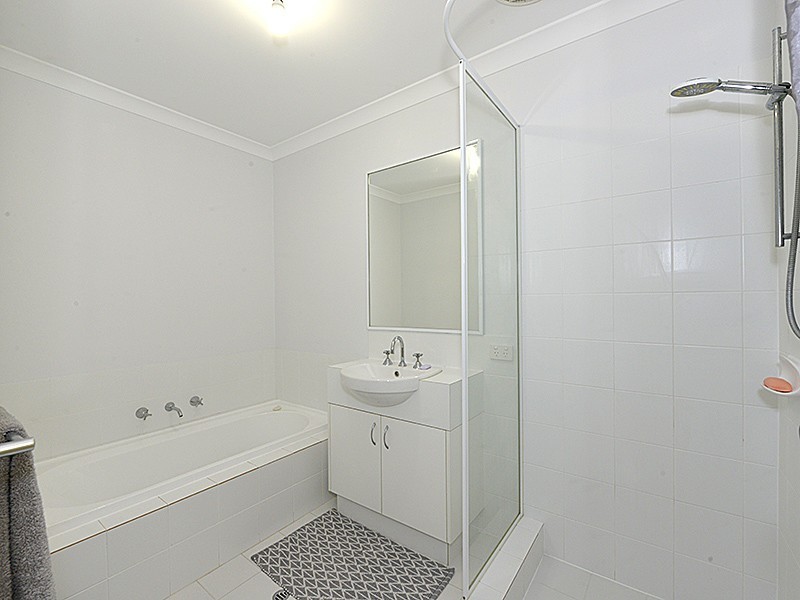 29 Tapioca Drive, Aveley WA 6069