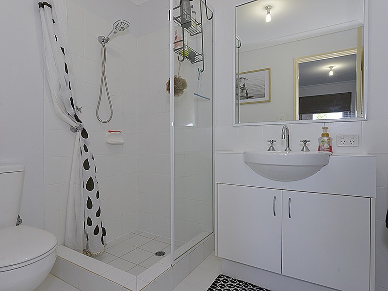 29 Tapioca Drive, Aveley WA 6069