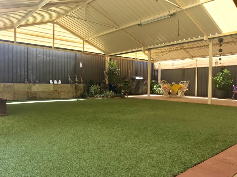 27 Ridley Street, Aveley WA 6069