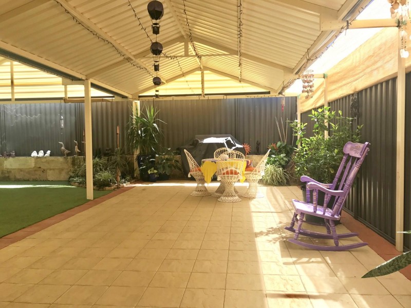 27 Ridley Street, Aveley WA 6069