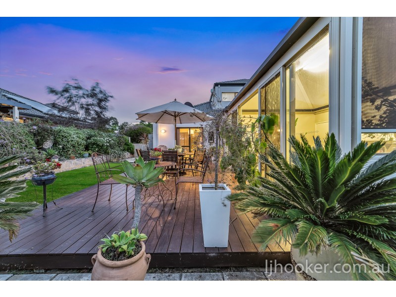 92 Sandown Circle, Henley Brook WA 6055