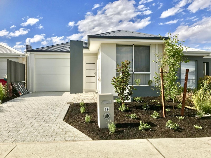 16 Sunnyside Way, Aveley WA 6069