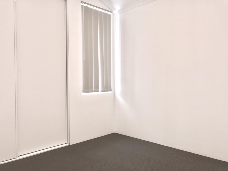 16 Sunnyside Way, Aveley WA 6069