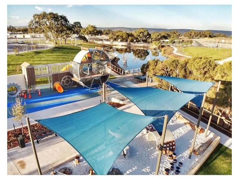 16 Sunnyside Way, Aveley WA 6069