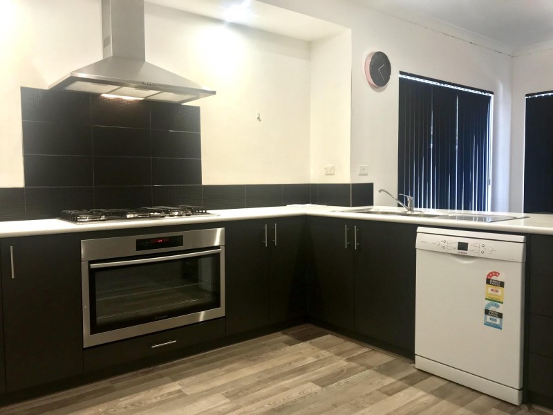 8 Tempo Way, Aveley WA 6069