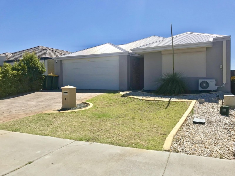 4 Gippsland Way, Ellenbrook WA 6069