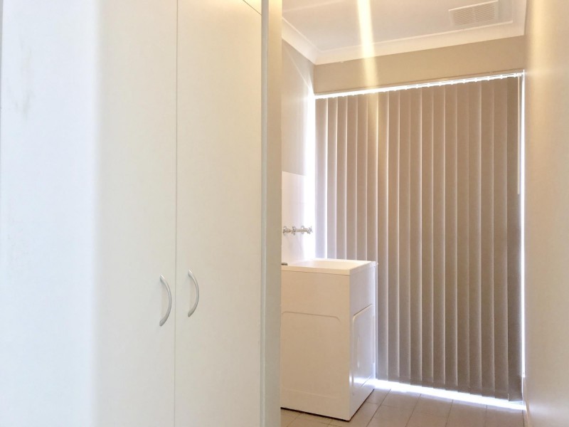 4 Gippsland Way, Ellenbrook WA 6069