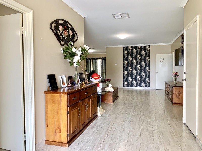 15 Serenity Way, Aveley WA 6069