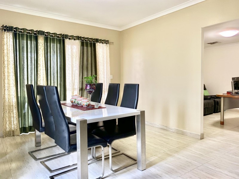 15 Serenity Way, Aveley WA 6069