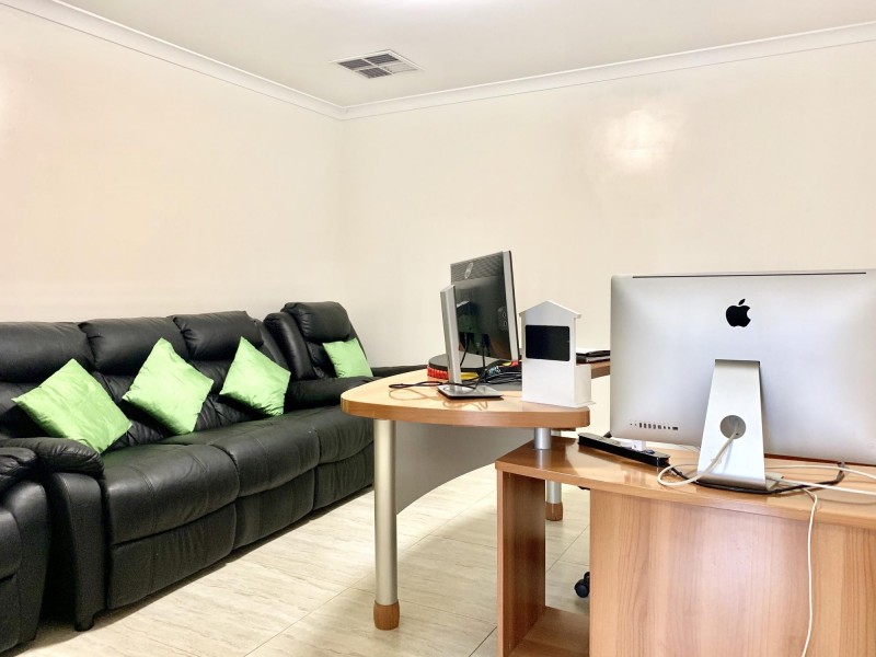 15 Serenity Way, Aveley WA 6069