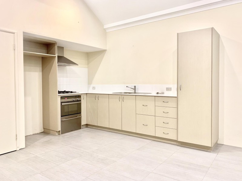 42 Delapre Drive, Ellenbrook WA 6069