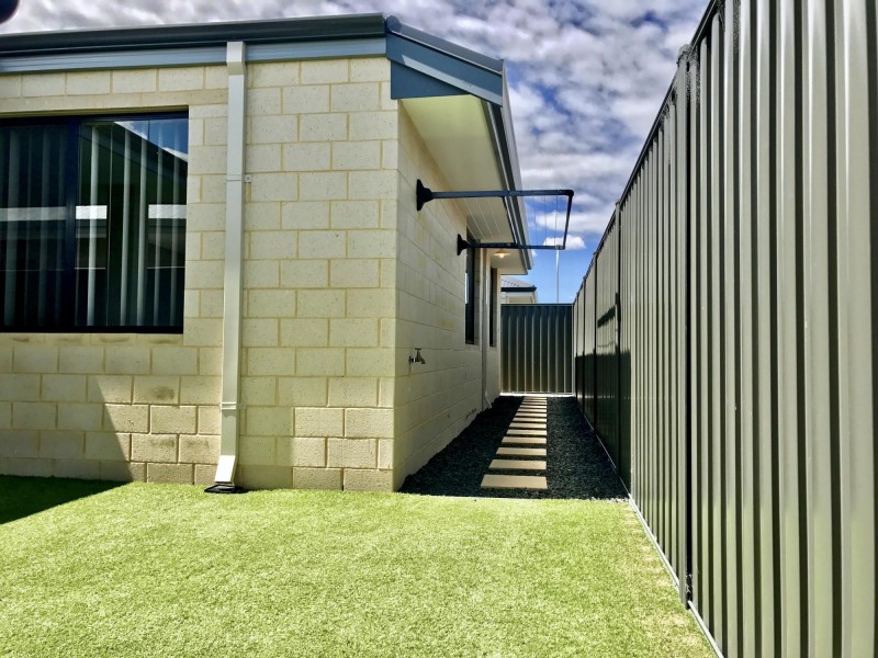 34 Hoveton Circuit, Aveley WA 6069