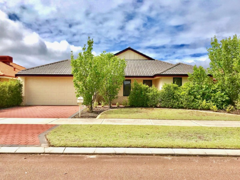 151 Charlottes Vista, Ellenbrook WA 6069