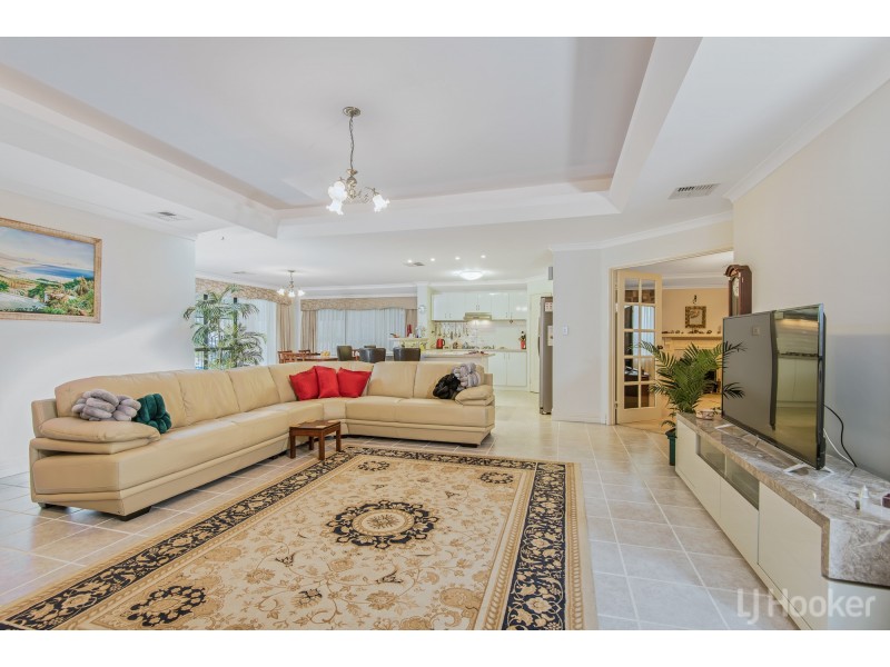 20 Roxburghe Drive, The Vines WA 6069