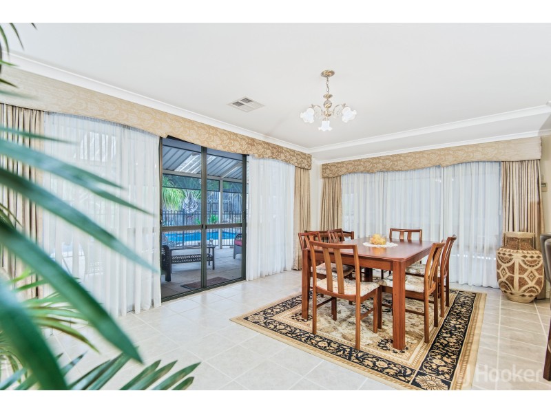 20 Roxburghe Drive, The Vines WA 6069