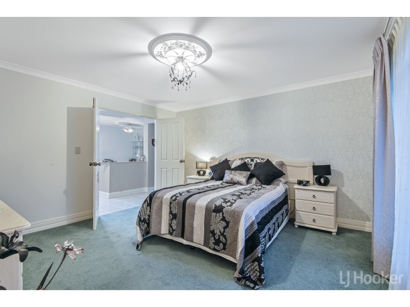 20 Roxburghe Drive, The Vines WA 6069