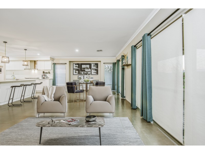 11 Croft Way, The Vines WA 6069